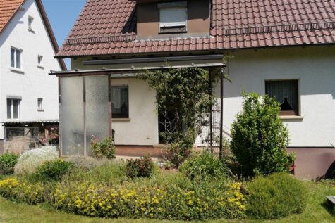 Kleines Haus mit tollem Garten, 70794 Filderstadt, Einfamilienhaus